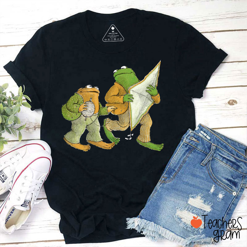 Vintage Classic Book Frog Lover Teacher T-Shirt