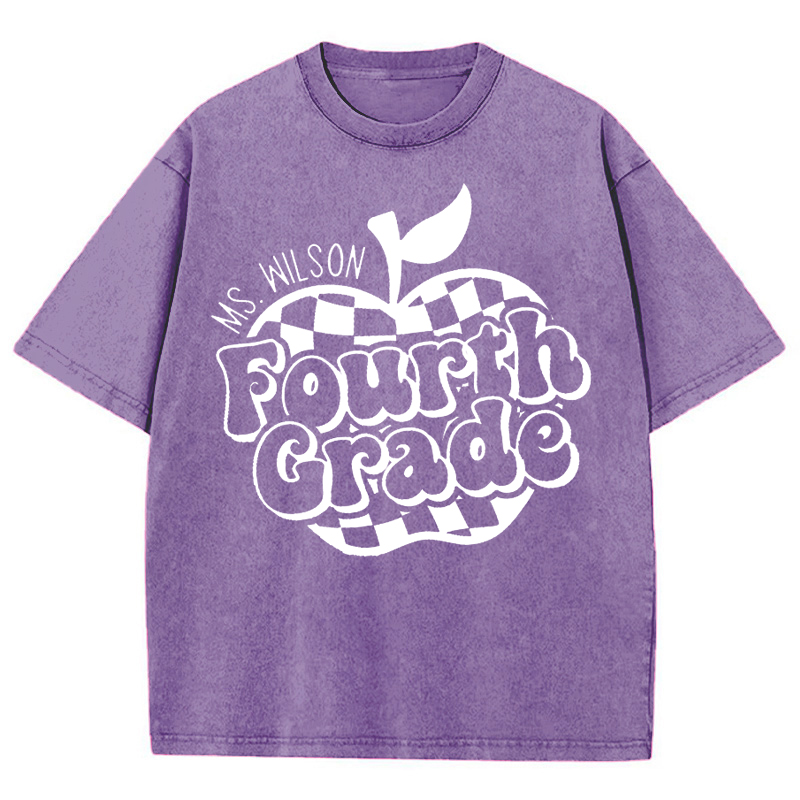 Personalized Teacher's Name And Grade Plaid Apple Icon Teacher Washed T-Shirt