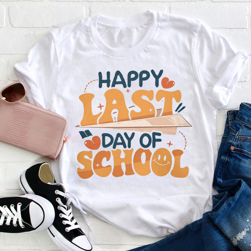 Paper Airplane Happy Last Day Of School Teacher T-Shirt