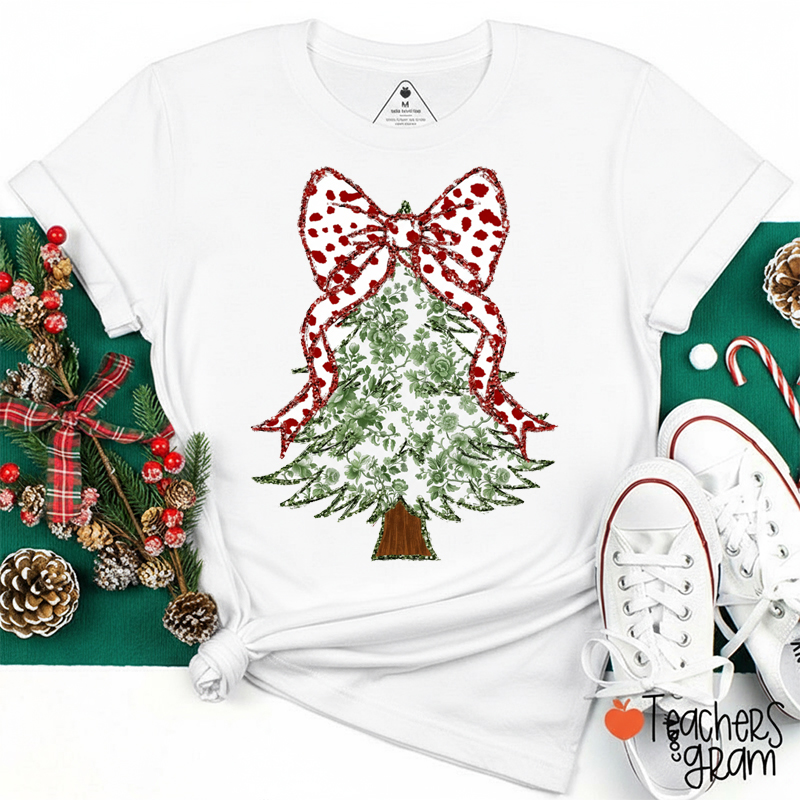 Green Grand Millennial Coquette Christmas Tree Teacher T-Shirt