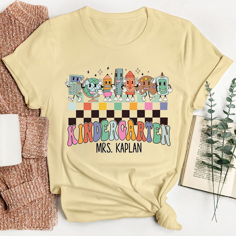 Personalized Teacher's Name And Grade Cartoon Icon Plaid Design Teacher T-Shirt