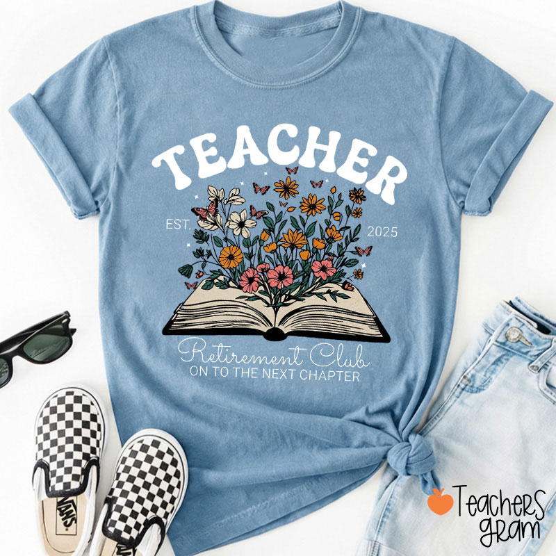 Personalized Year Teacher Retired Est Teacher T-Shirt