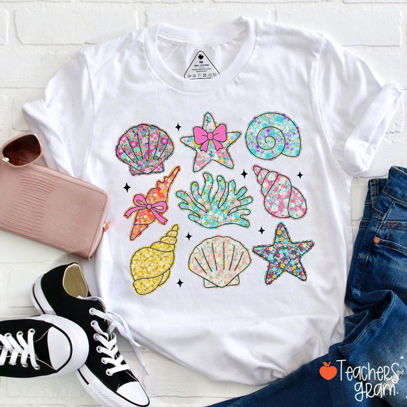 Wildflower Seashell Clam Summer Teacher T-Shirt