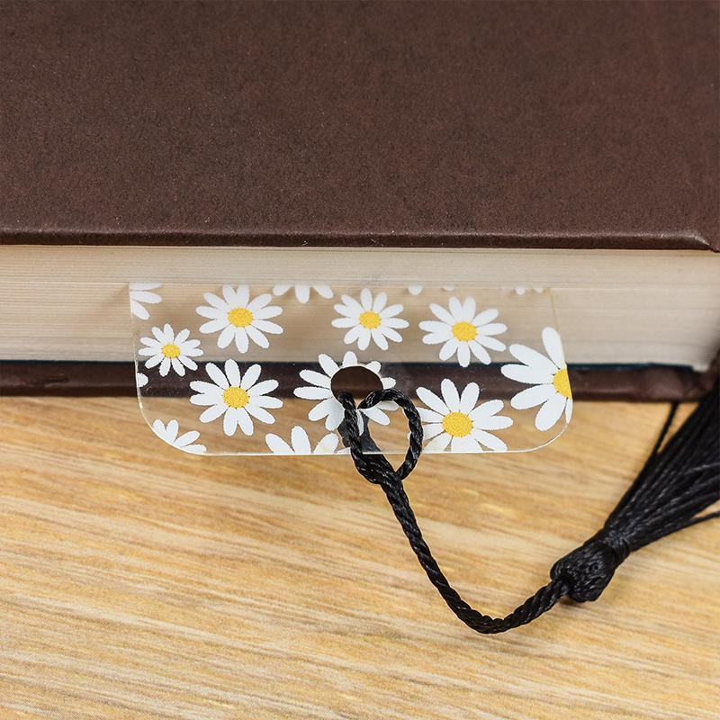 Cute Daisy Flower Teacher Bookmark