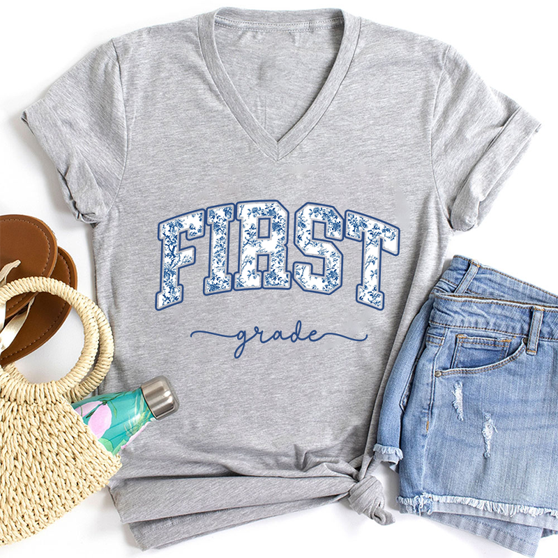 Personalized Grade Blue And White Porcelain Teacher Female V-Neck T-Shirt