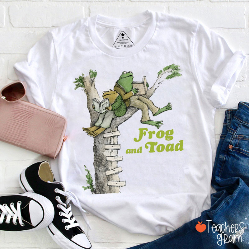 Frog And Toad Old Book Teacher T-Shirt
