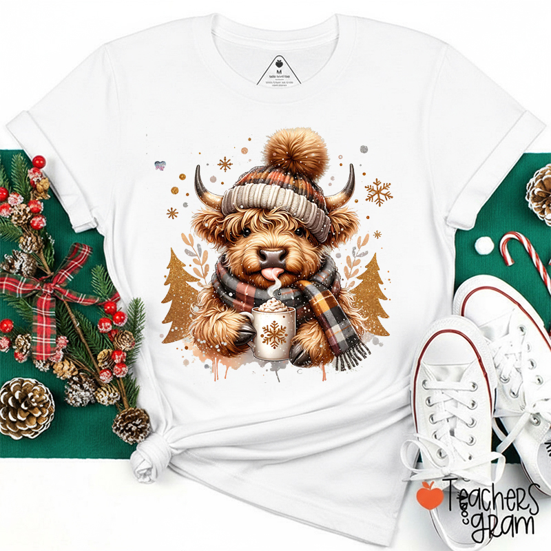 Cute Highland Cow Christmas Trees Teacher T-Shirt