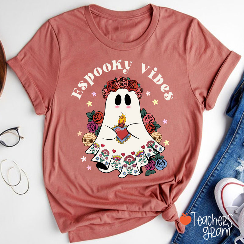 Espooky Vibes Spanish Teacher T-Shirt