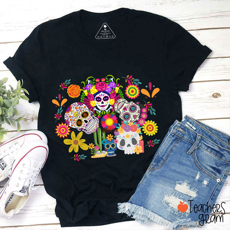 Colorful Skull Mexico Halloween Spanish Teacher T-Shirt