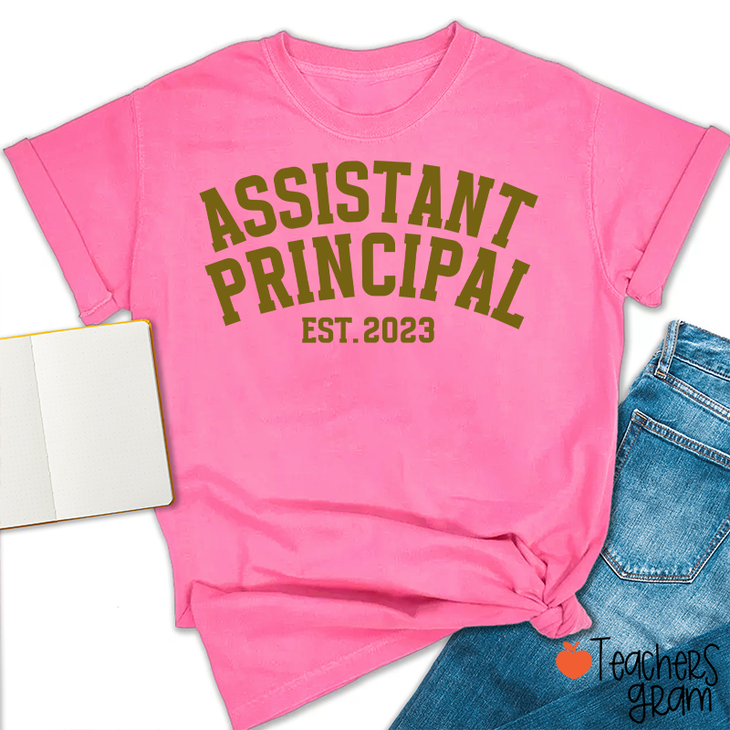Personalized School Role Year Retro Arch Varsity Teacher T-Shirt