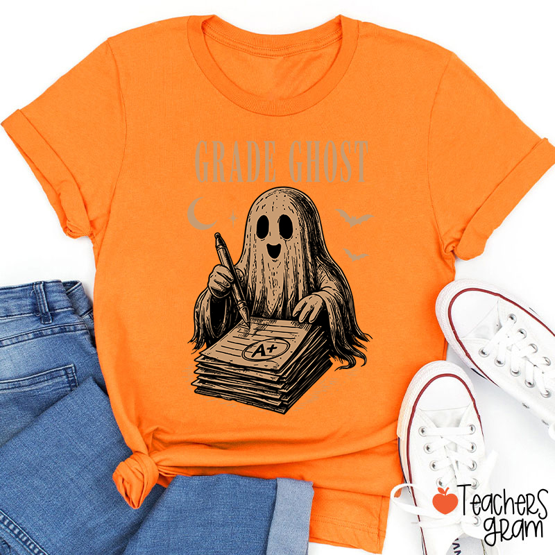 Personalized School Staff Vintage Halloween Vibes Teacher T-Shirt