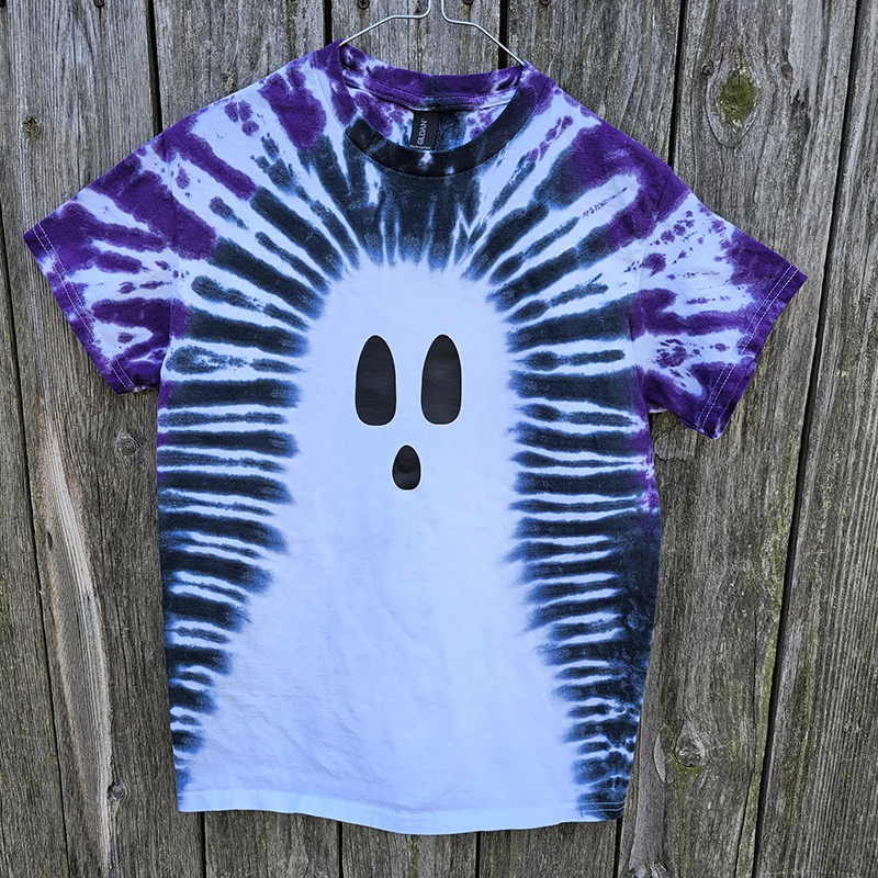 Cute Ghost Tie Dye Halloween Teacher Eco Oversized Graphic T-Shirt