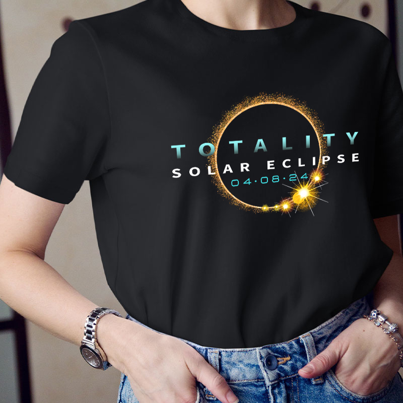 Total Solar Eclipse April 8 Teacher T-Shirt