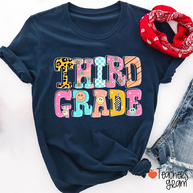 Personalized Letter Doodle Grade Teacher T-Shirt