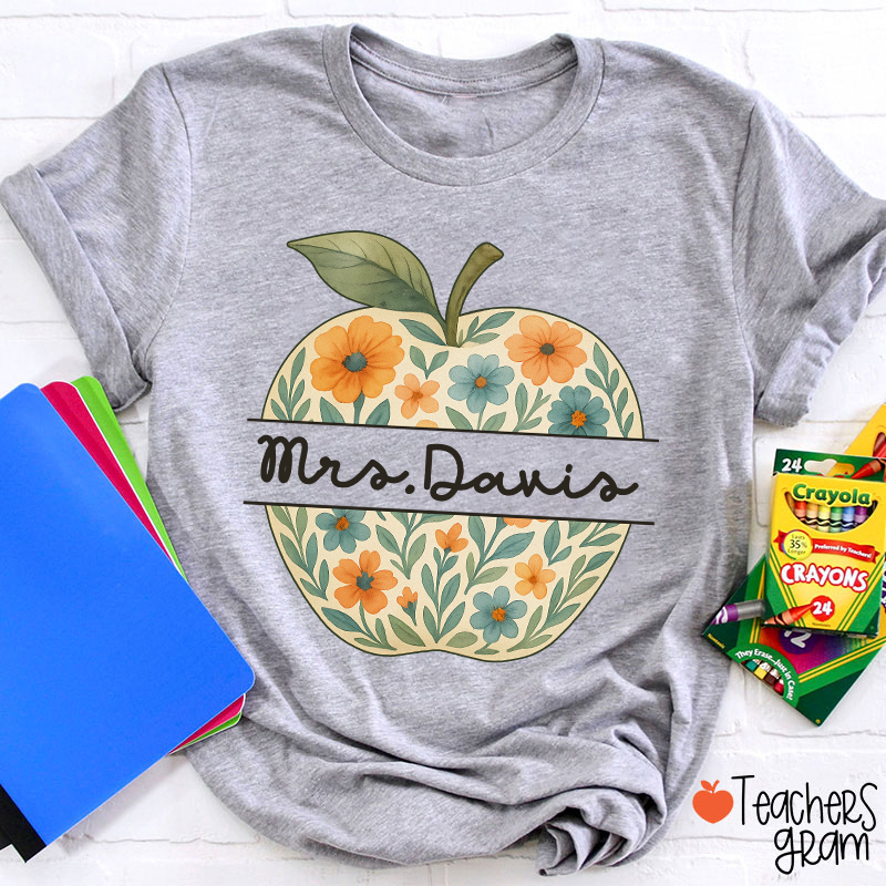 Personalized Name Vintage Floral Apple Teacher T-Shirt