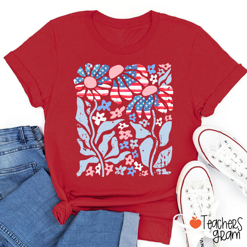 Boho Patriotic Daisy American Flag Floral Teacher T-Shirt