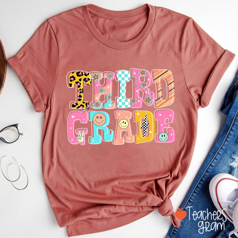 Personalized Letter Doodle Grade Teacher T-Shirt