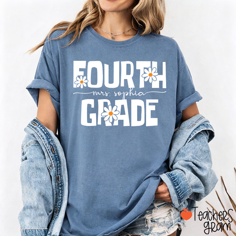 Personalized Name And Grade Daisy Floral Teacher T-Shirt