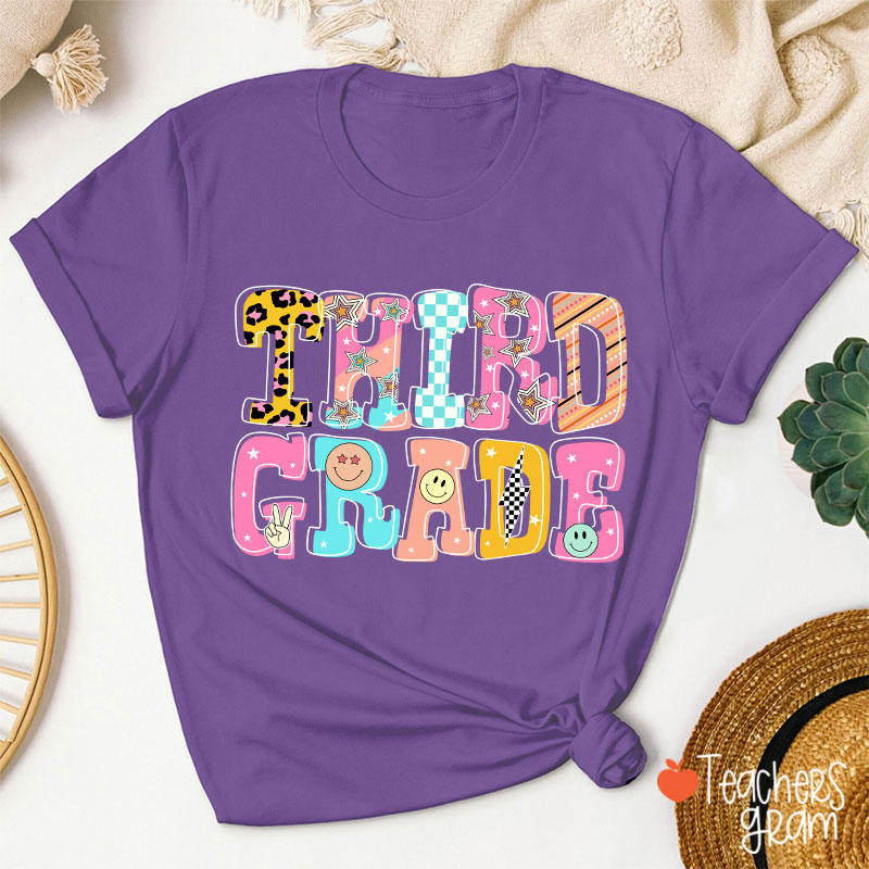 Personalized Letter Doodle Grade Teacher T-Shirt