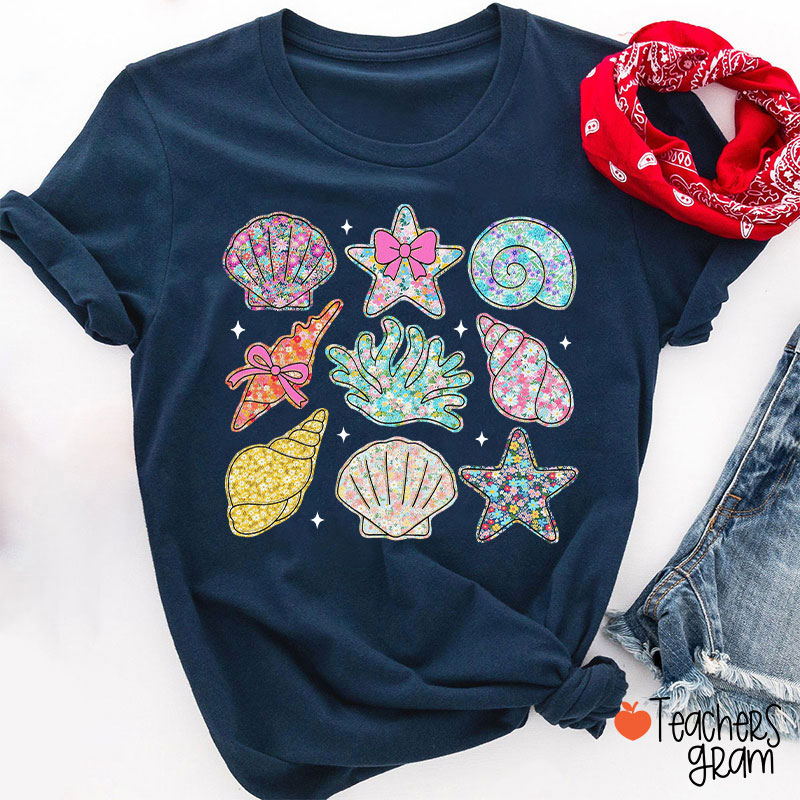 Wildflower Seashell Clam Summer Teacher T-Shirt