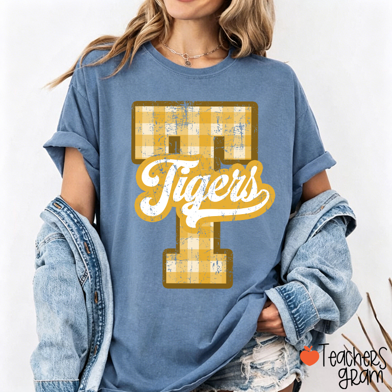 Personalized Mascot Sport Gingham Varsity Teacher T-Shirt