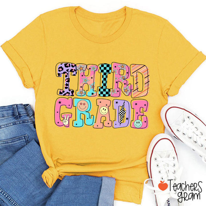 Personalized Letter Doodle Grade Teacher T-Shirt