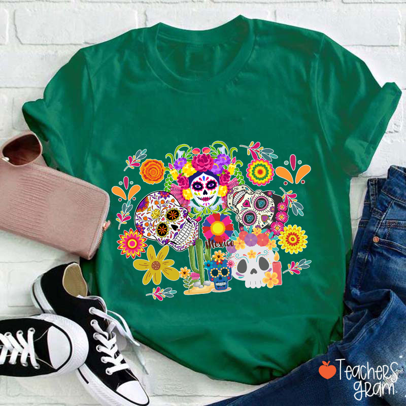Colorful Skull Mexico Halloween Spanish Teacher T-Shirt