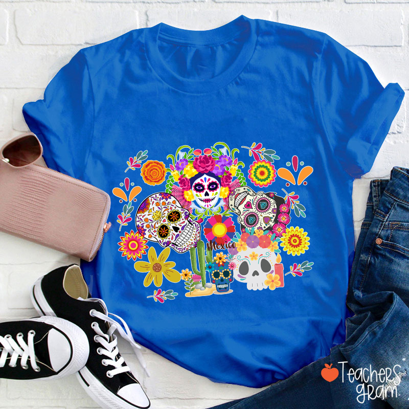 Colorful Skull Mexico Halloween Spanish Teacher T-Shirt