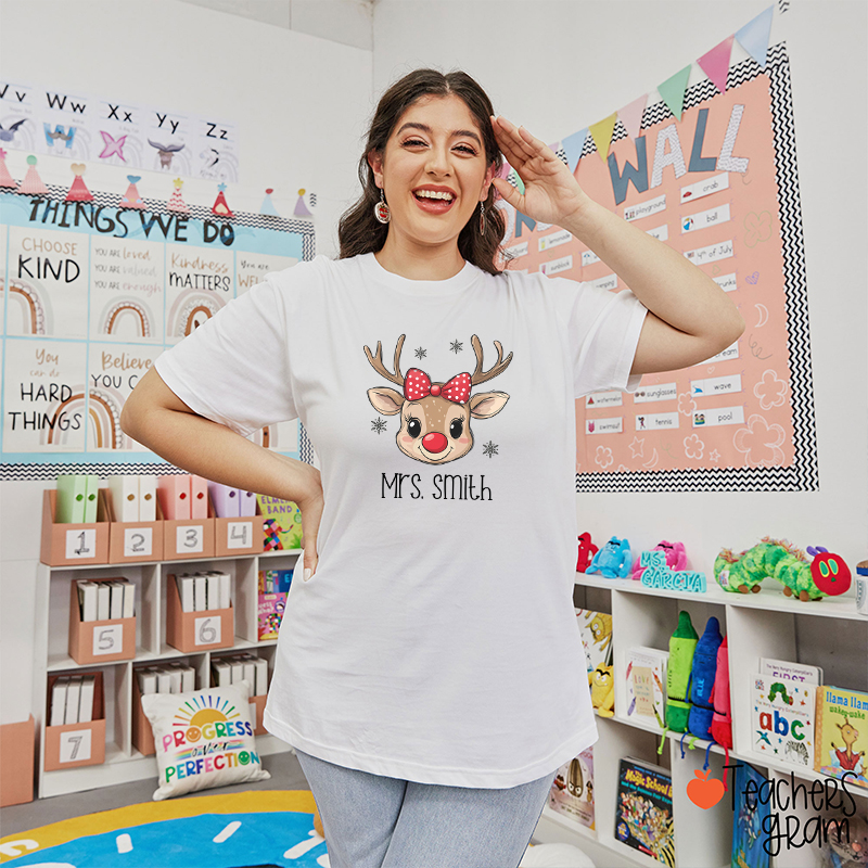 Personalized Name Cute Bow Reindeer Teacher T-Shirt