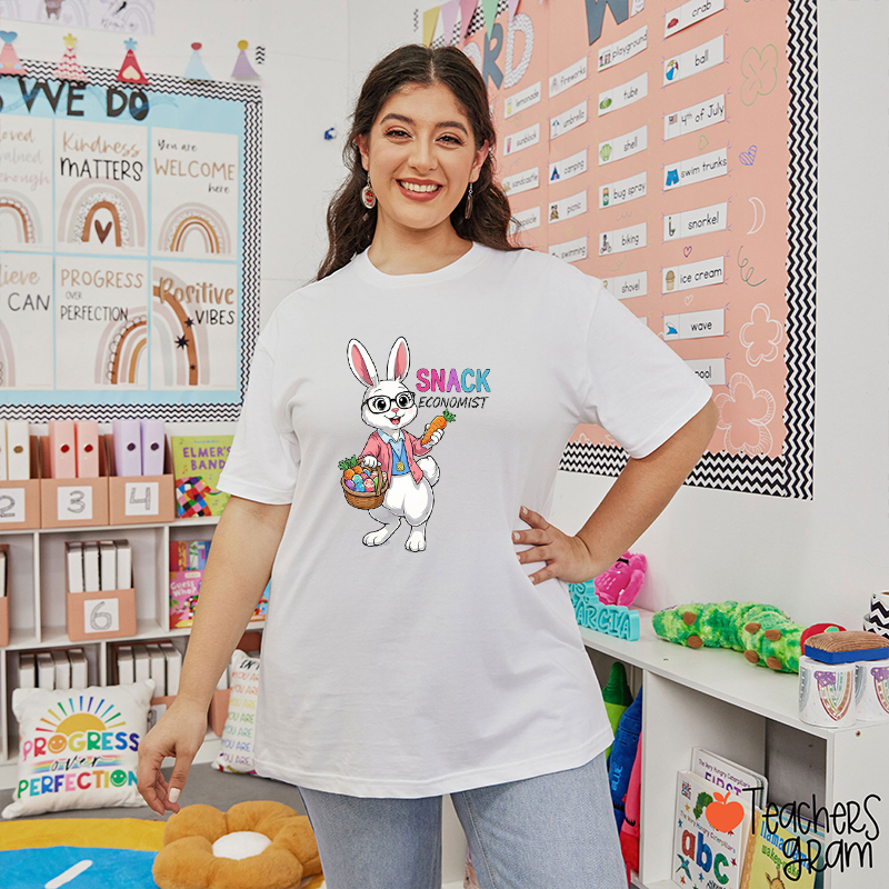Snack Economist Teacher T-Shirt