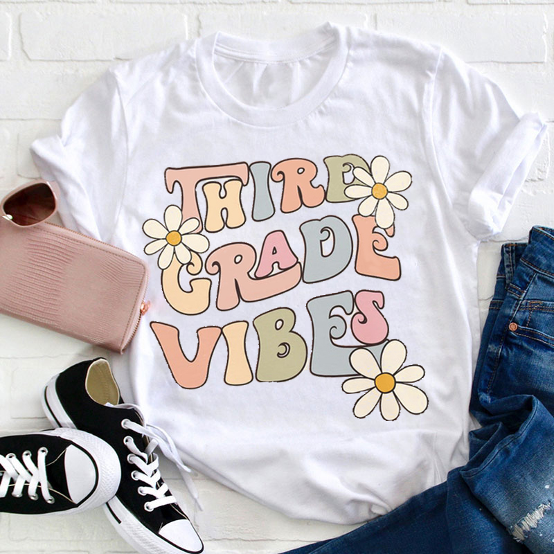 Personalized Grade Vibes Cute Flower Print Teacher T-Shirt