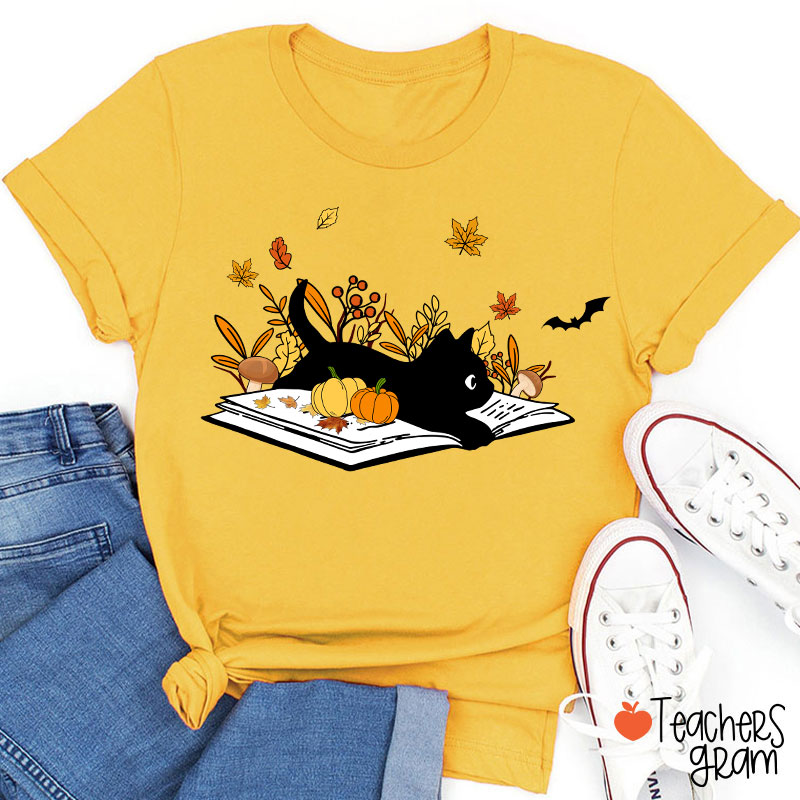 Black Cat With Book Teacher T-Shirt