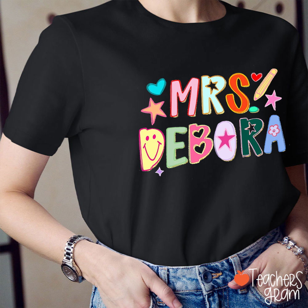 Personalized Name Retro Bubble Letter Teacher T-Shirt