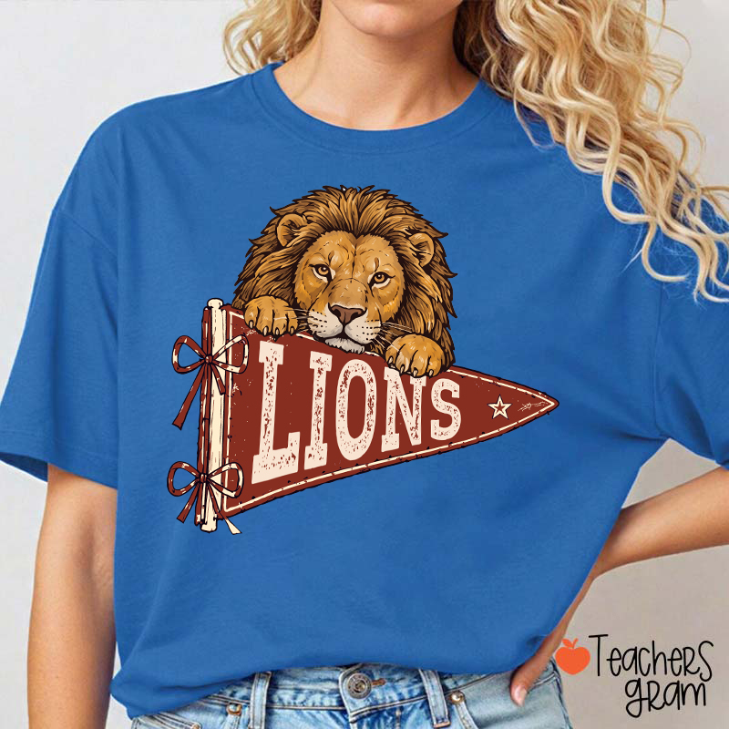 Personalized Mascot Team Name Vintage Pennant Bow Star Teacher T-Shirt