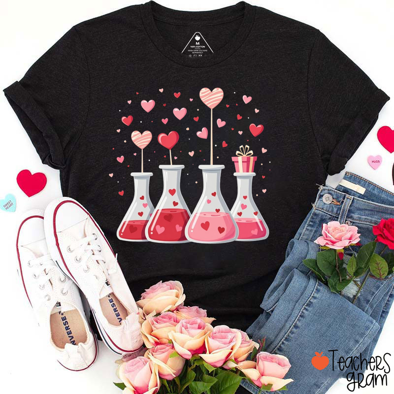 Beaker Test Tube Heart Laboratory Valentines Science Teacher T-Shirt
