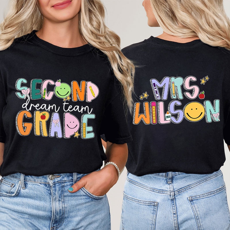 Personalized Teacher's Name And Grade Smiley Apple Icon Teacher Two Sided T-Shirt