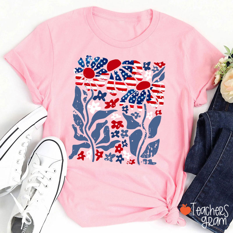 Boho Patriotic Daisy American Flag Floral Teacher T-Shirt