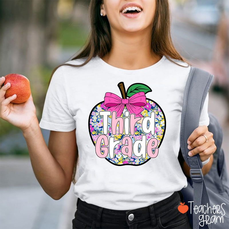 Personalized Grade Coquette Pink Bow Apple Teacher T-Shirt