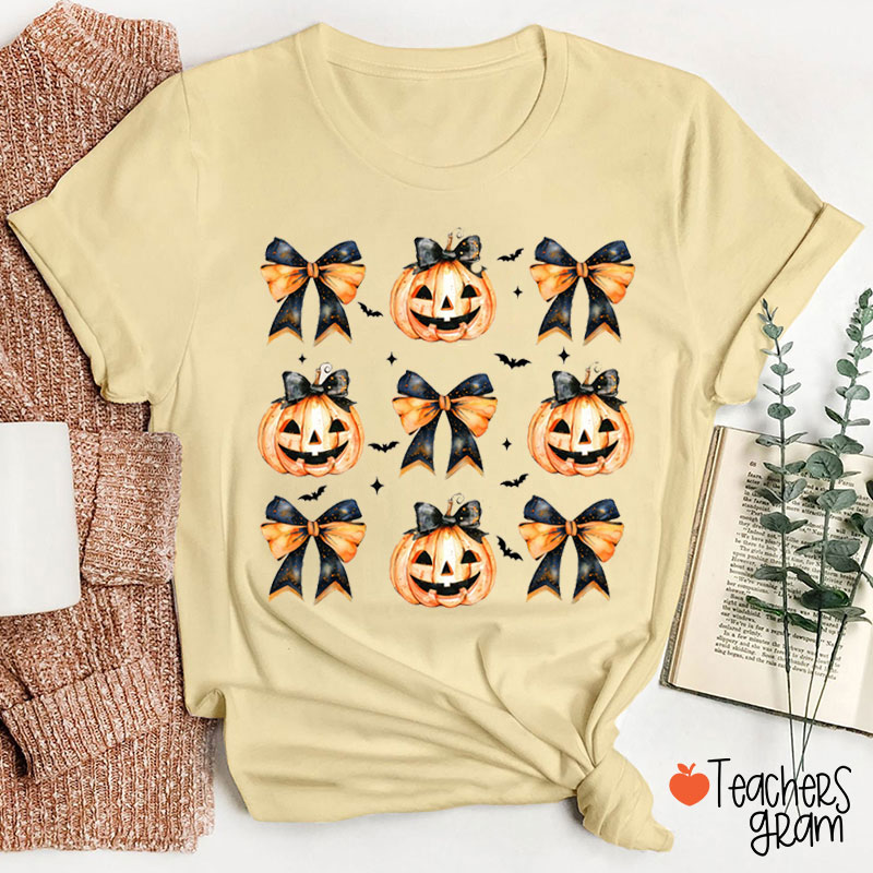 Fall Vibes Pumpkin Bowknot Spooky Teacher T-Shirt