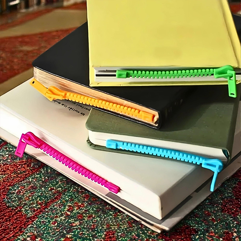 3D Zipper Teacher Bookmark