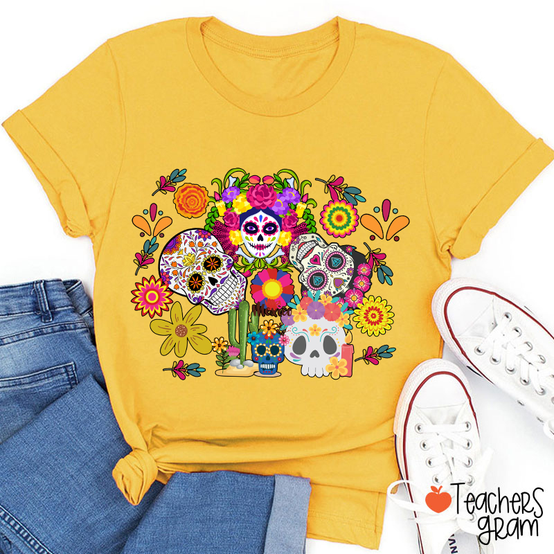 Colorful Skull Mexico Halloween Spanish Teacher T-Shirt