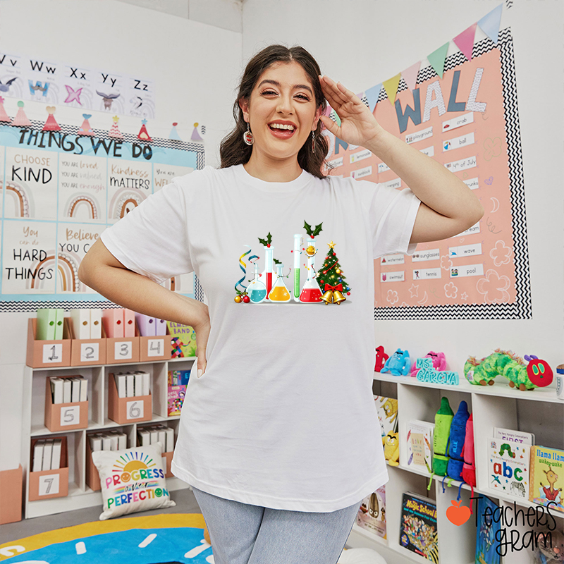 Christmas Beaker Science Teacher T-Shirt