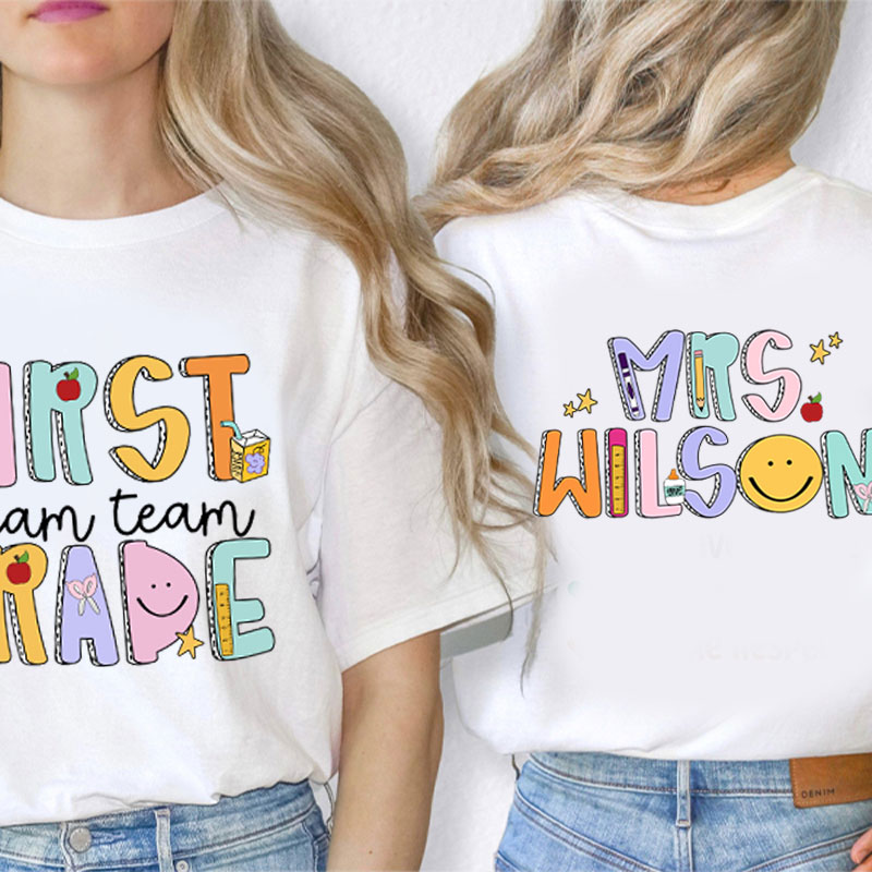 Personalized Teacher's Name And Grade Smiley Apple Icon Teacher Two Sided T-Shirt