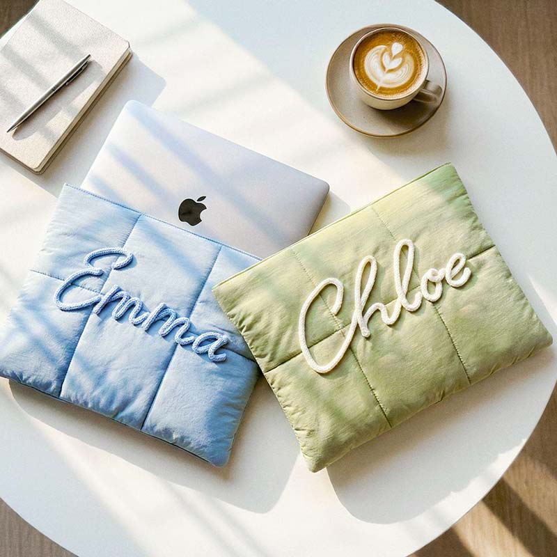 Personalized Magnetic Closure Laptop Case