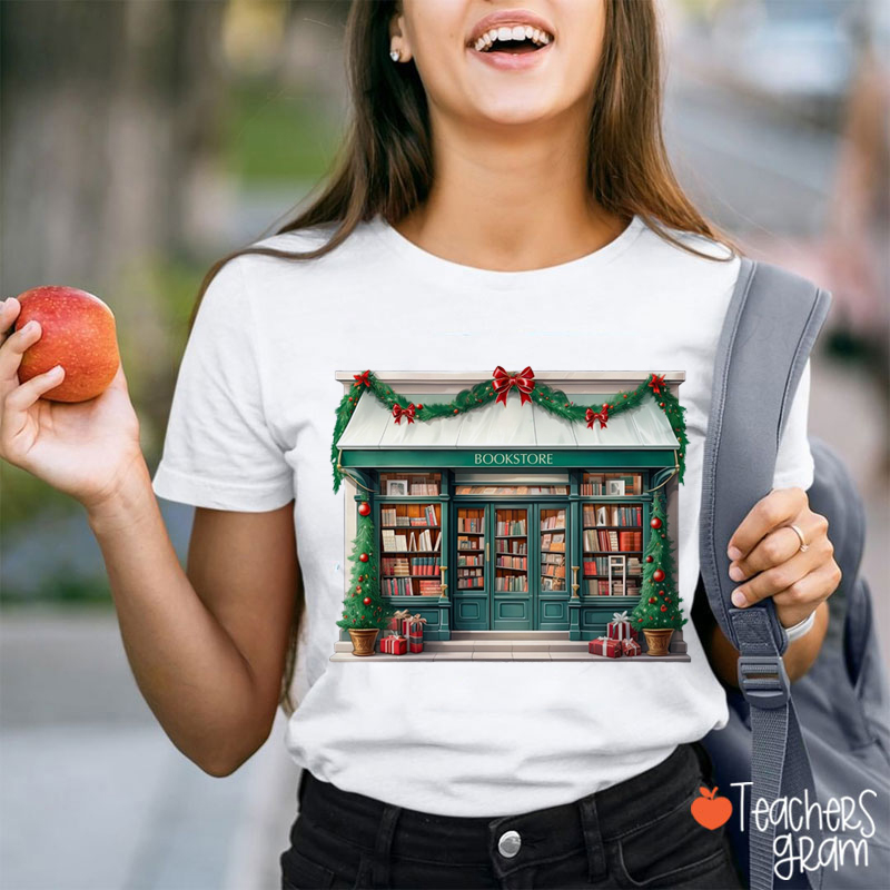 Retro Christmas Bookstore Teacher T-Shirt