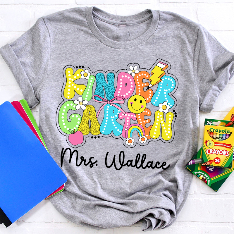 Personalized Retro Back To School Funny Teaching Teacher T-Shirt