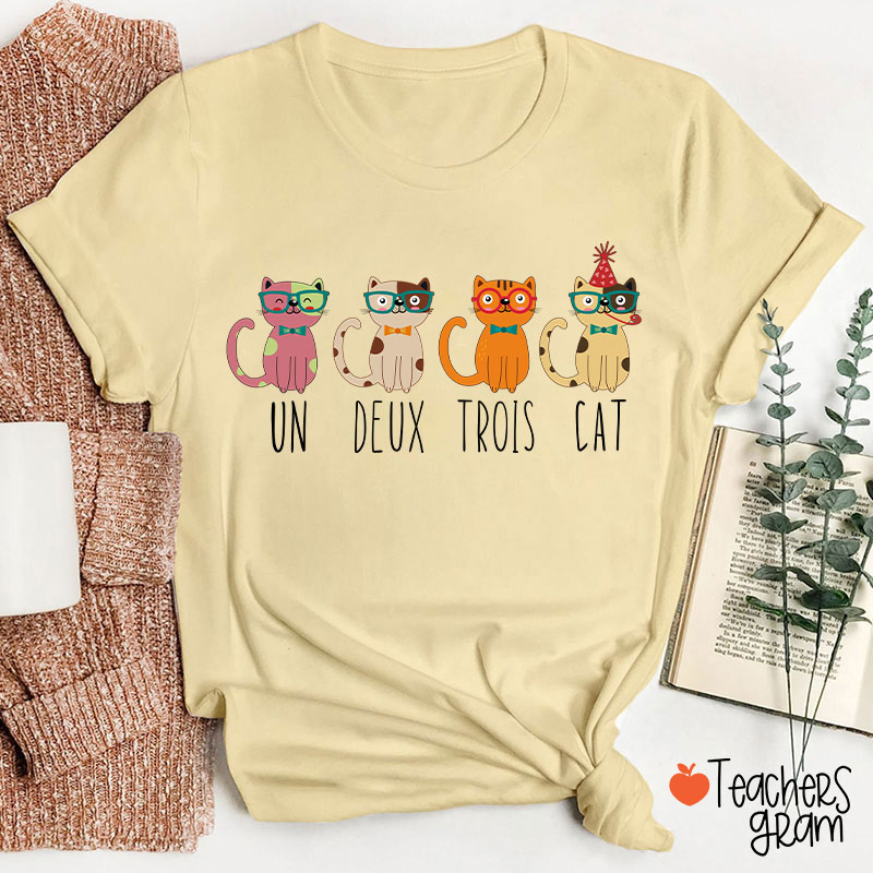 Un Deux Trois Funny Cat French Teacher T-Shirt