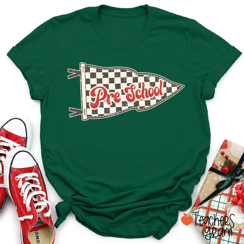 Personalized Grade Checkered Pennant Flag Vintage Retro Preschool Teacher T-Shirt