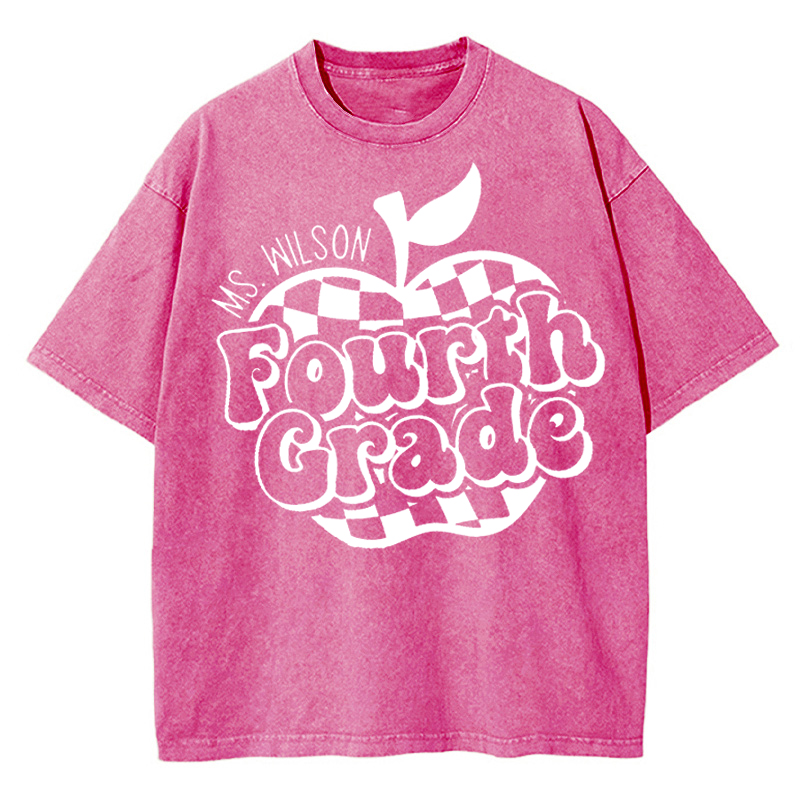 Personalized Teacher's Name And Grade Plaid Apple Icon Teacher Washed T-Shirt
