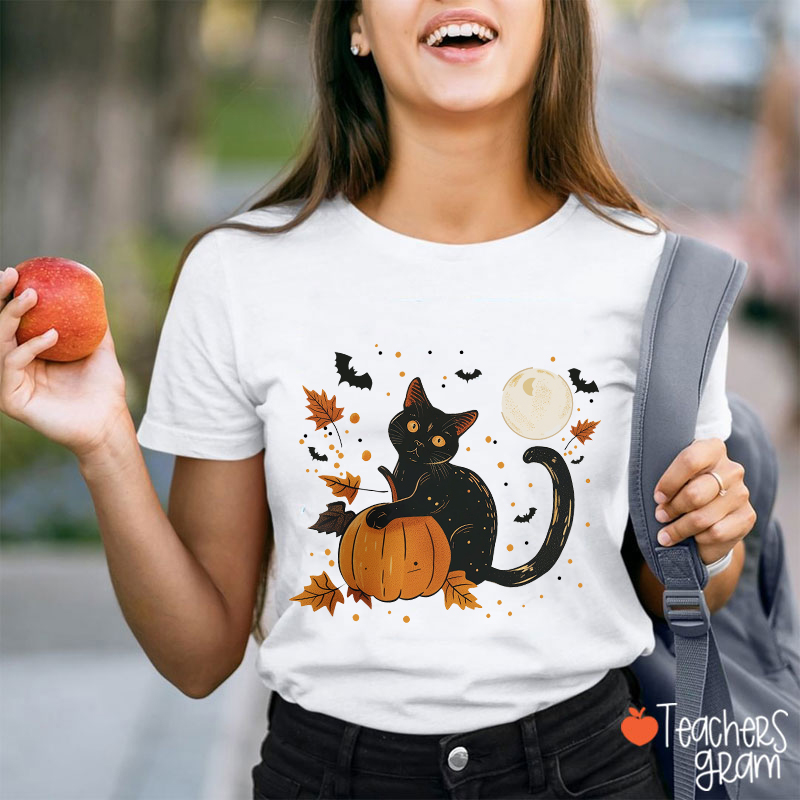 Black Cat Full Moon Teacher T-Shirt